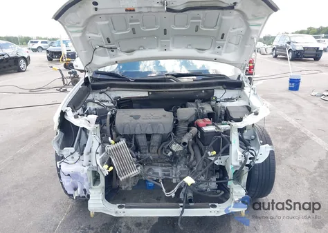 2019 Mitsubishi Outlander Sel z USA, uszkodzony, nr VIN JA4AD3A36KZ011872